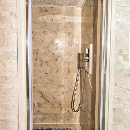 فندق مبيت وإفطار Casa Dilillo 3*
